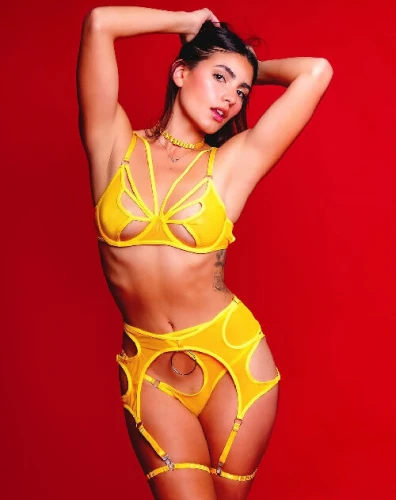Isa Bella